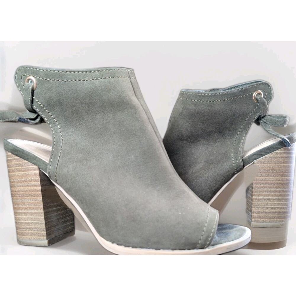 Lauren Conrad Olive Peep Toe Tie-Back Block Heel Size 6